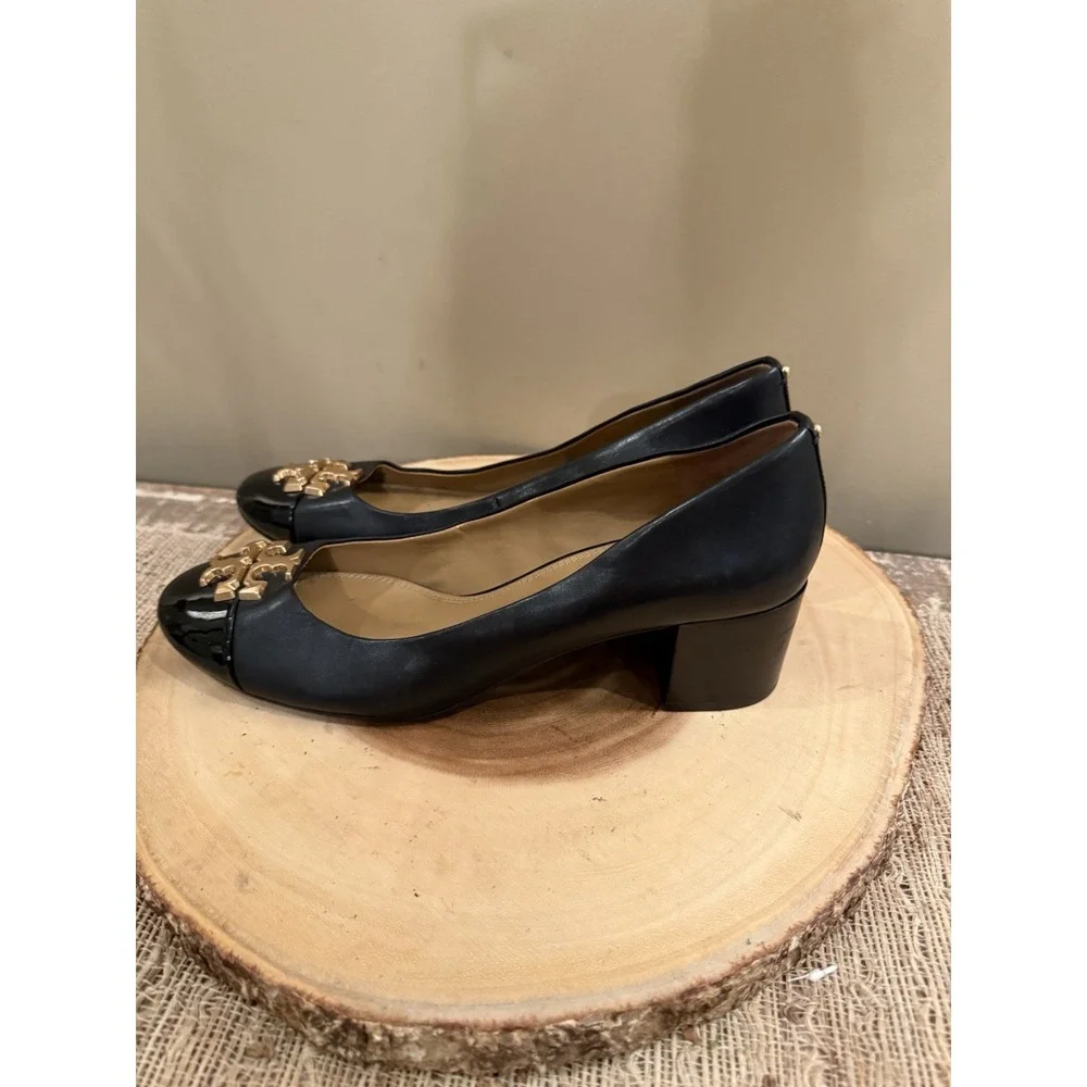 Tory Burch Everly Patent Cap Toe Pump Black Block Heel Shoes Size 9 Gold Logo‎
